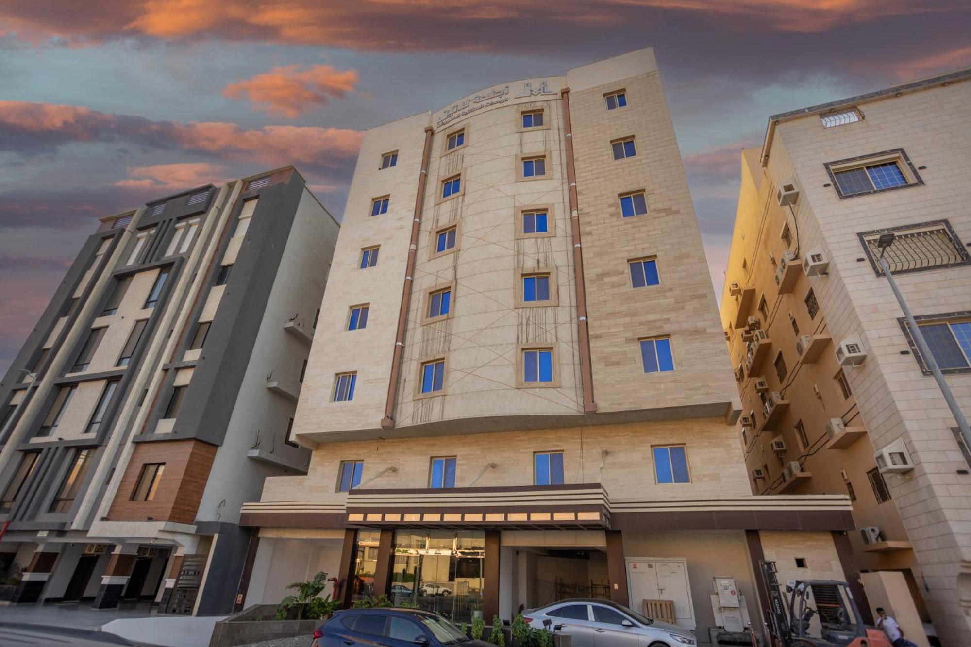 Laten Suites Andalus Mall Jiddah Esterno foto