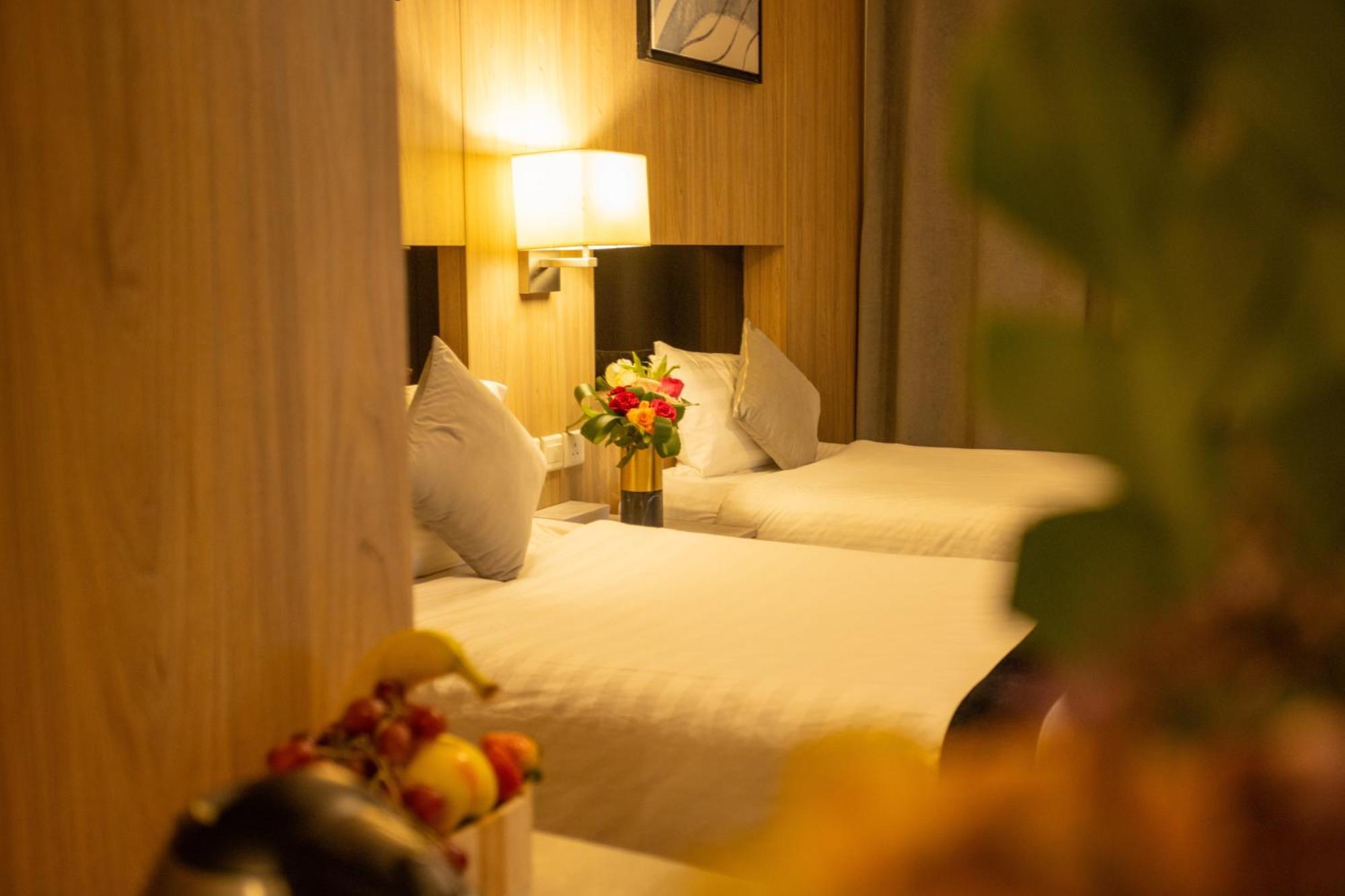 Laten Suites Andalus Mall Jiddah Esterno foto